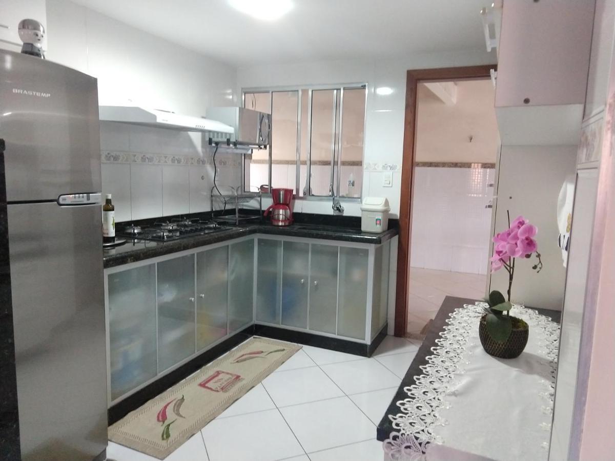 Residencia Familiar Villa Вила Веля Екстериор снимка