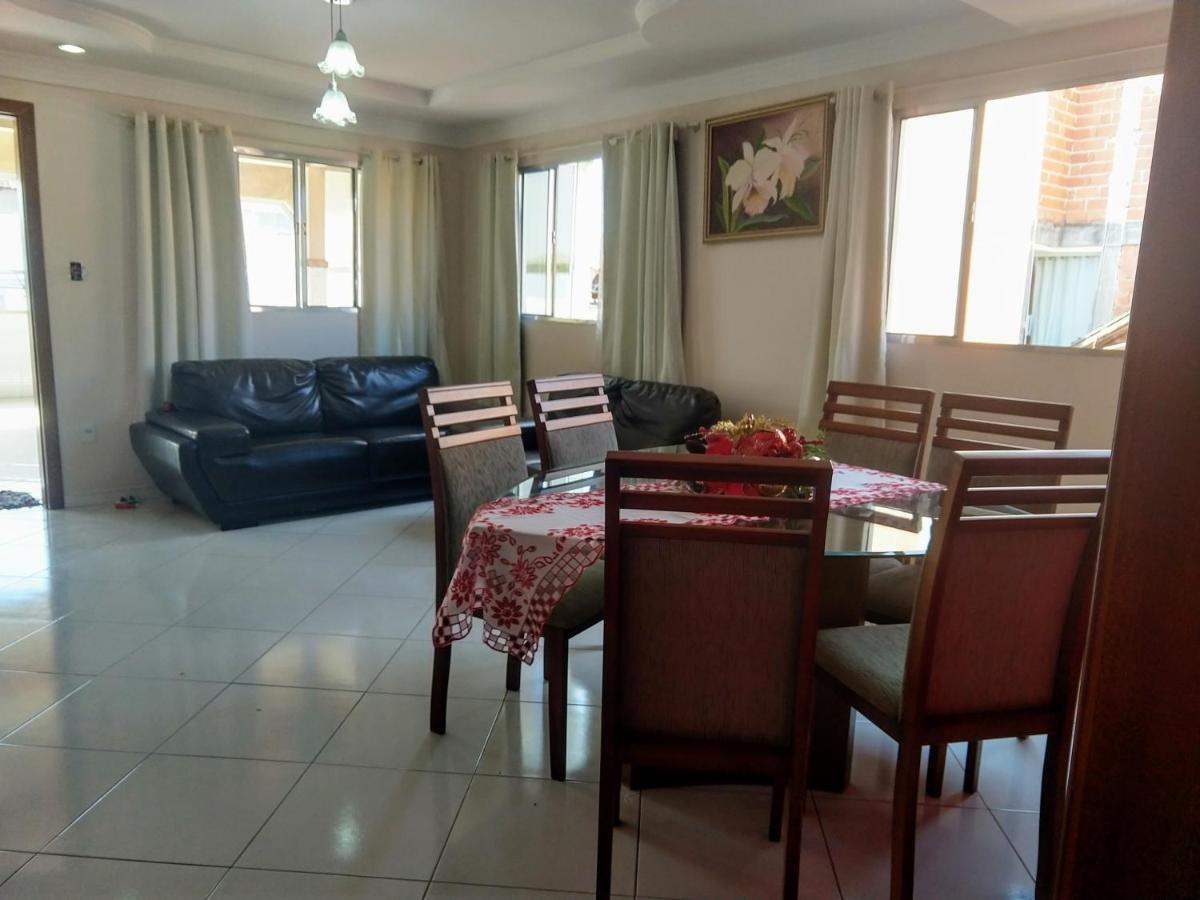 Residencia Familiar Villa Вила Веля Екстериор снимка